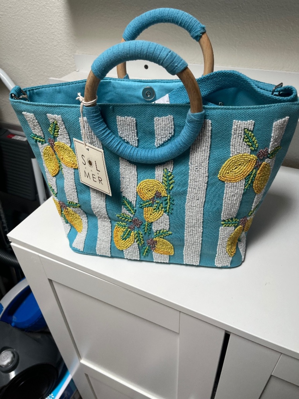 🍋 Sol and Mer Beaded Lemon Tote – Wooden Handles – NWT